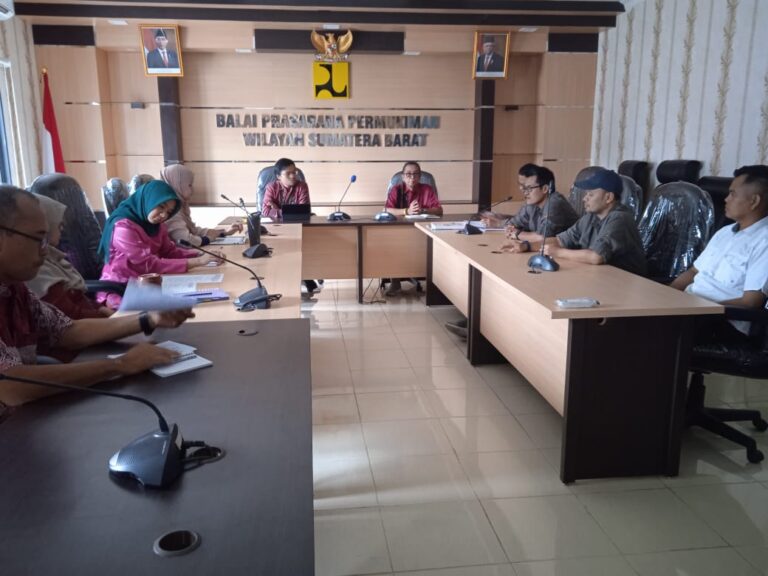 Kepala Dinas PerkimLH bapak Arif Meigayanto ST, MM melakukan koordinasi dan konsultasi terkait Dokumen Masterplan Persampahan Kabupaten Sijunjung
